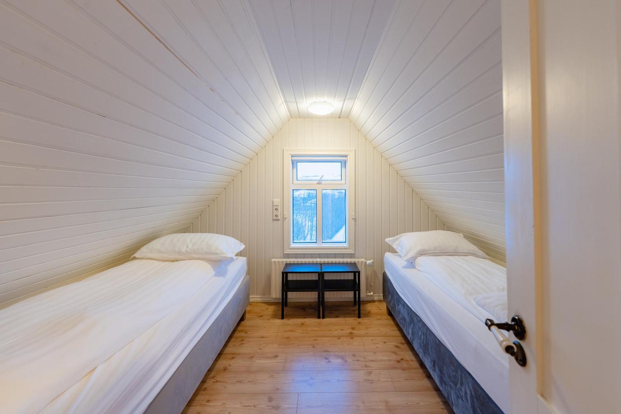 Day Dream Central Akureyri Three Bedroom Apt Exteriér fotografie